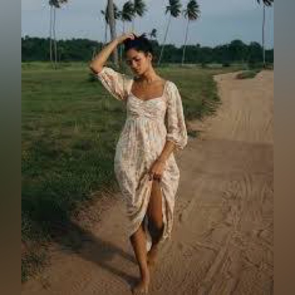Billabong Swept Away Maxi Dress NWOT Size XS - Picture 1 of 12